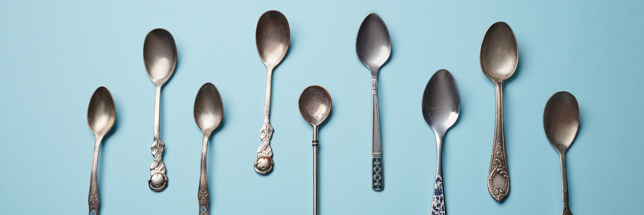 Spoon theory -- a collection of spoons measuring units of energy in life with chronic illness. Spoonie definition.