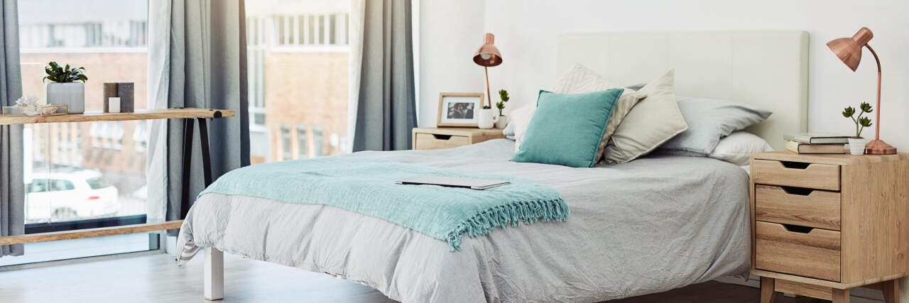 9 Useful Items for Your Chronic Illness 'Spoonie Room' Comfortable bedroom