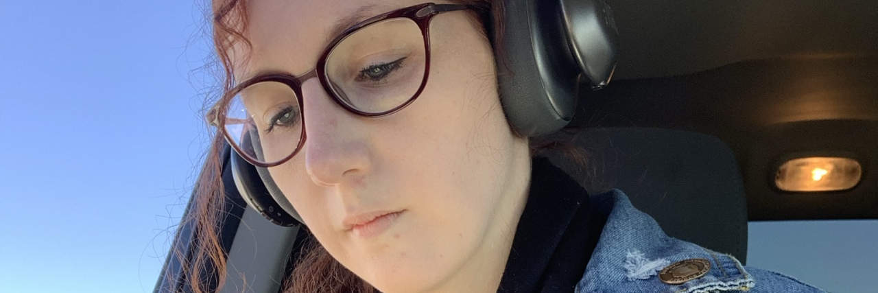 How My Autism Affects These 5 Everyday Tasks Amelia with her headphones