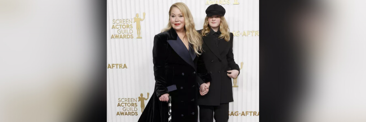 Christina Applegate Walks Latest Red Carpet With a Cane Christina Applegate stands proudly posing on the red carpet with her cane and next to her daughter